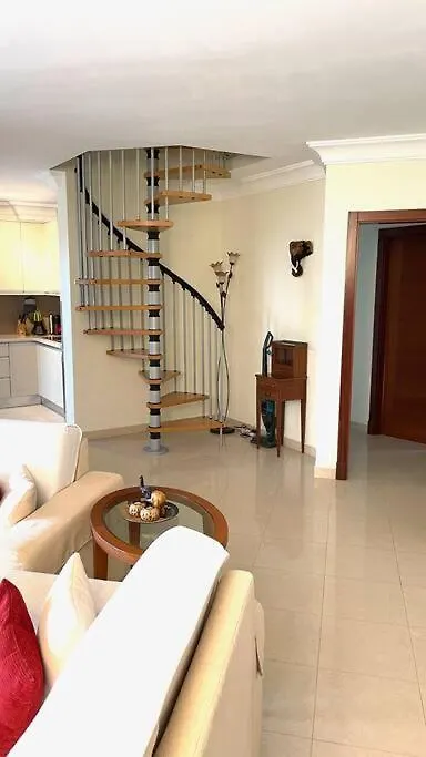Luxurioese Duplex Ferienwohnung In Sehr Ruhiger Wohnanlage Mit Meerblick Palm-mar