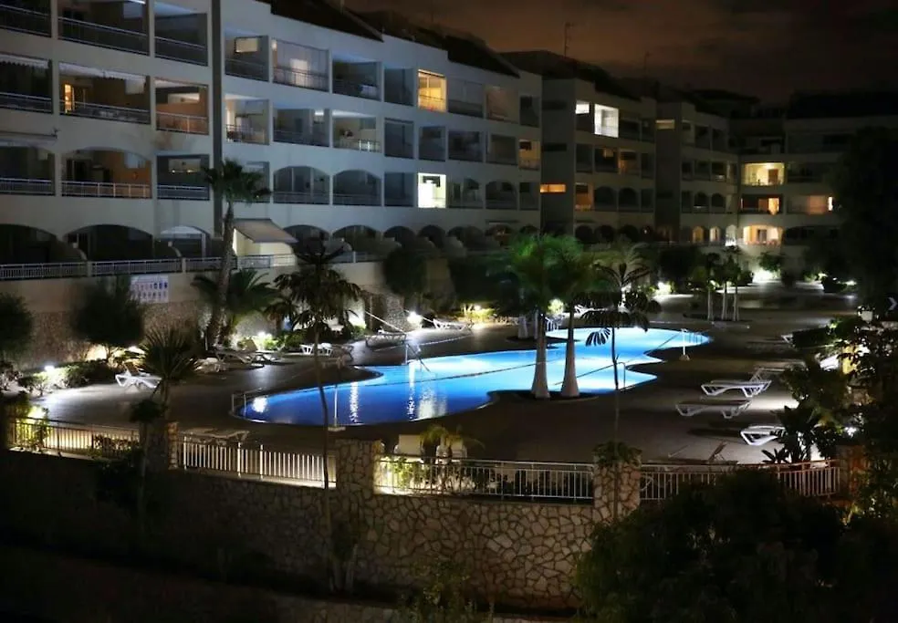 Luxurioese Duplex Ferienwohnung In Sehr Ruhiger Wohnanlage Mit Meerblick Palm-mar Apartman