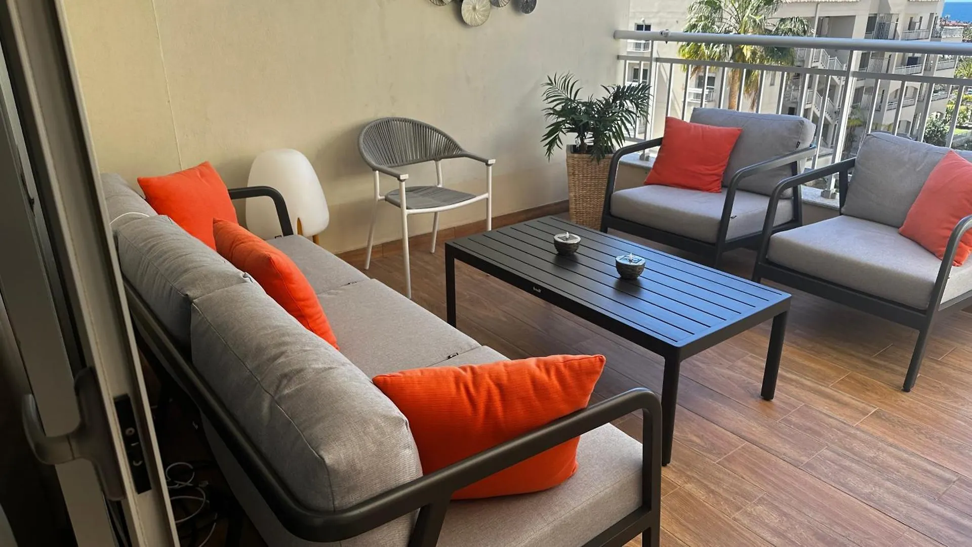 Luxurioese Duplex Ferienwohnung In Sehr Ruhiger Wohnanlage Mit Meerblick Palm-mar Spanyolország