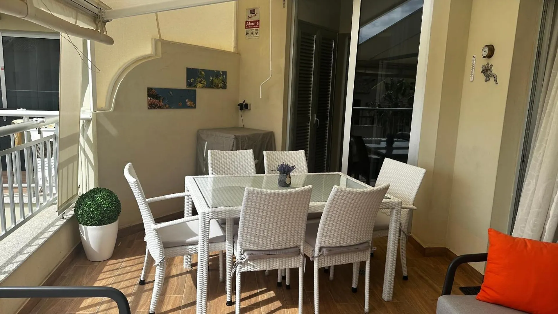 Luxurioese Duplex Ferienwohnung In Sehr Ruhiger Wohnanlage Mit Meerblick Palm-mar